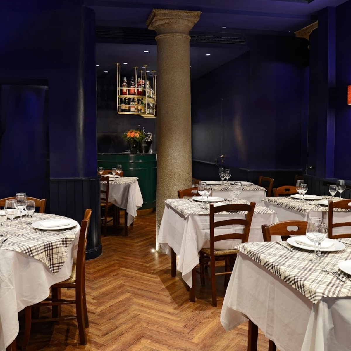 La Colonna restaurant in Milan